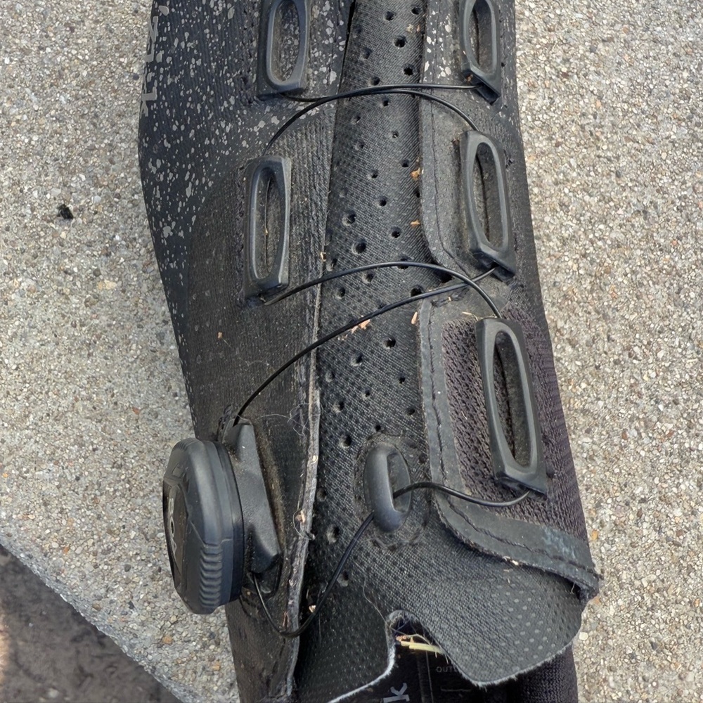 Women’s Fizik Cycling Shoes - Picture 5 of 11